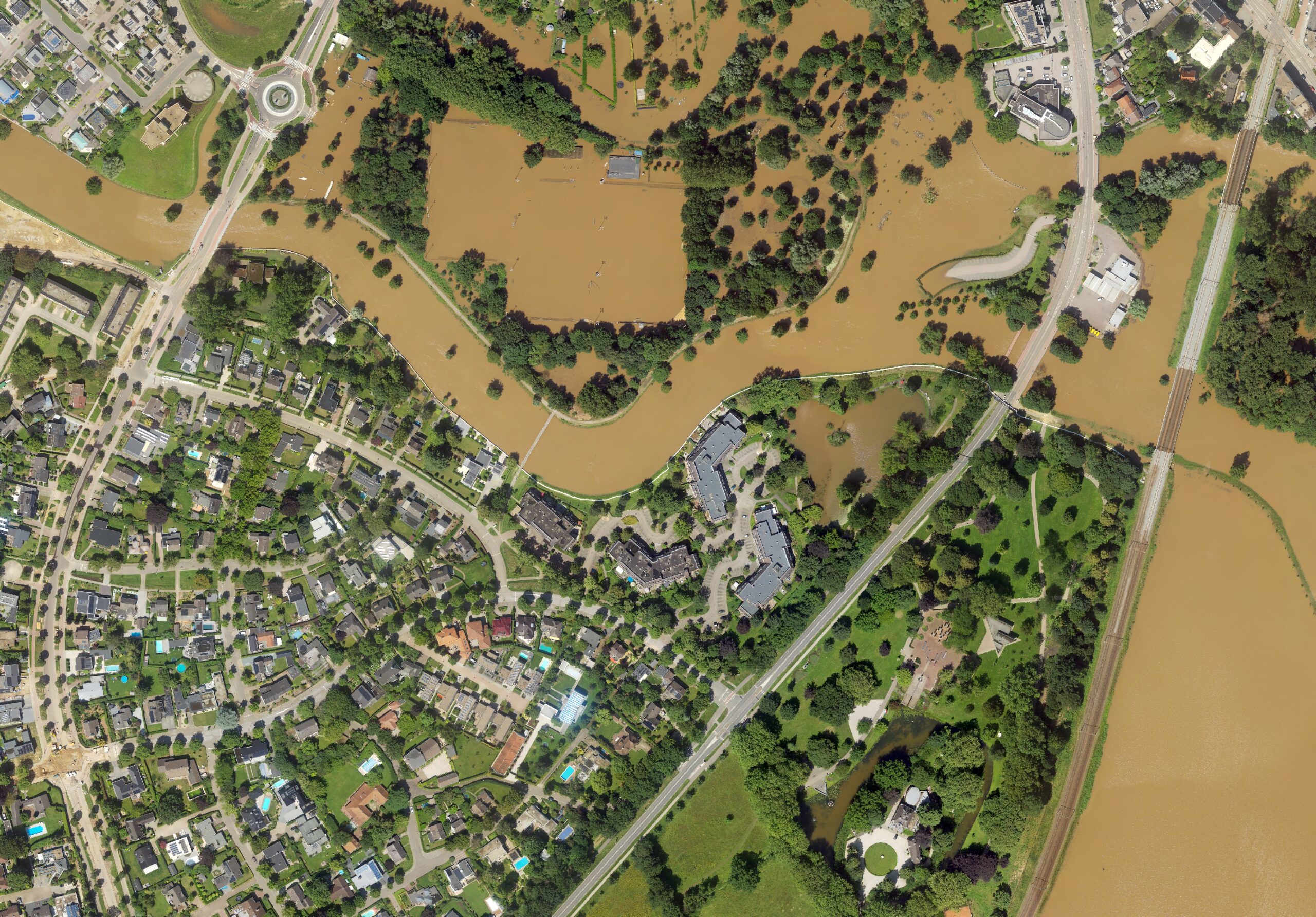 Miramap Aerial Surveys brengt hoogwater Limburg in beeld op de STOWA Kennisdag Waterkeringen